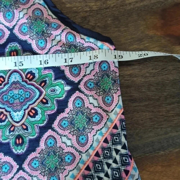 JULIE'S closet women's tank top - Picture 6 of 8